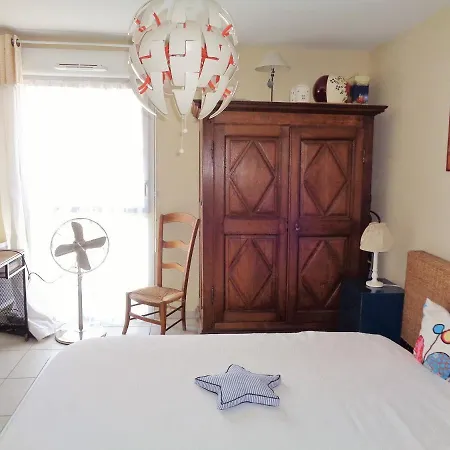 Apartment Quartier Des Plages 1 Chambre Wifi Climatisation Parking En Sous Sol
